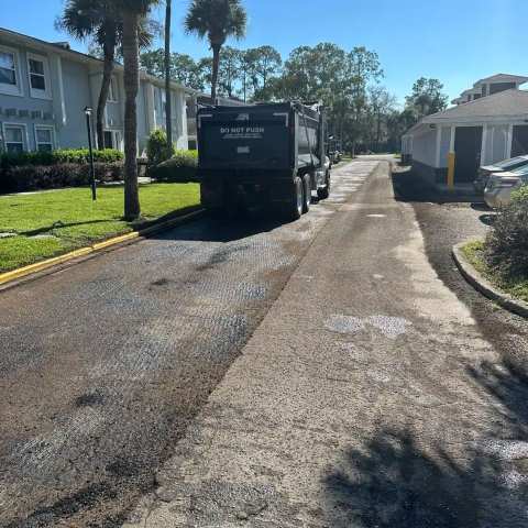 New residential asphalt driveway, project photo 35