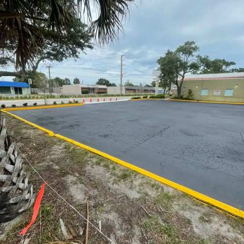 Newly paved commercial parking lot, project photo 4